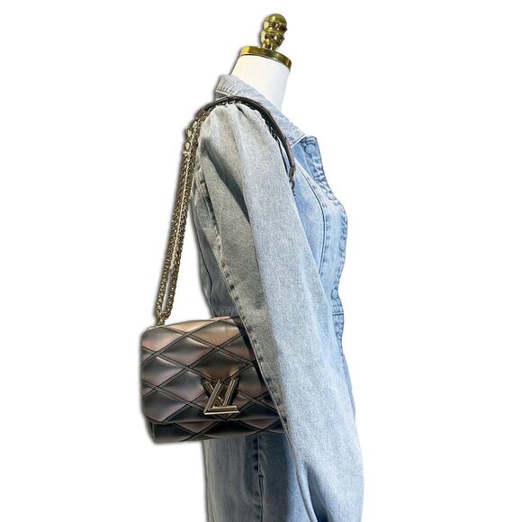 Louis Vuitton Lambskin Malletage GO-14 MM (Black/Pink) - Picture 6 of 7